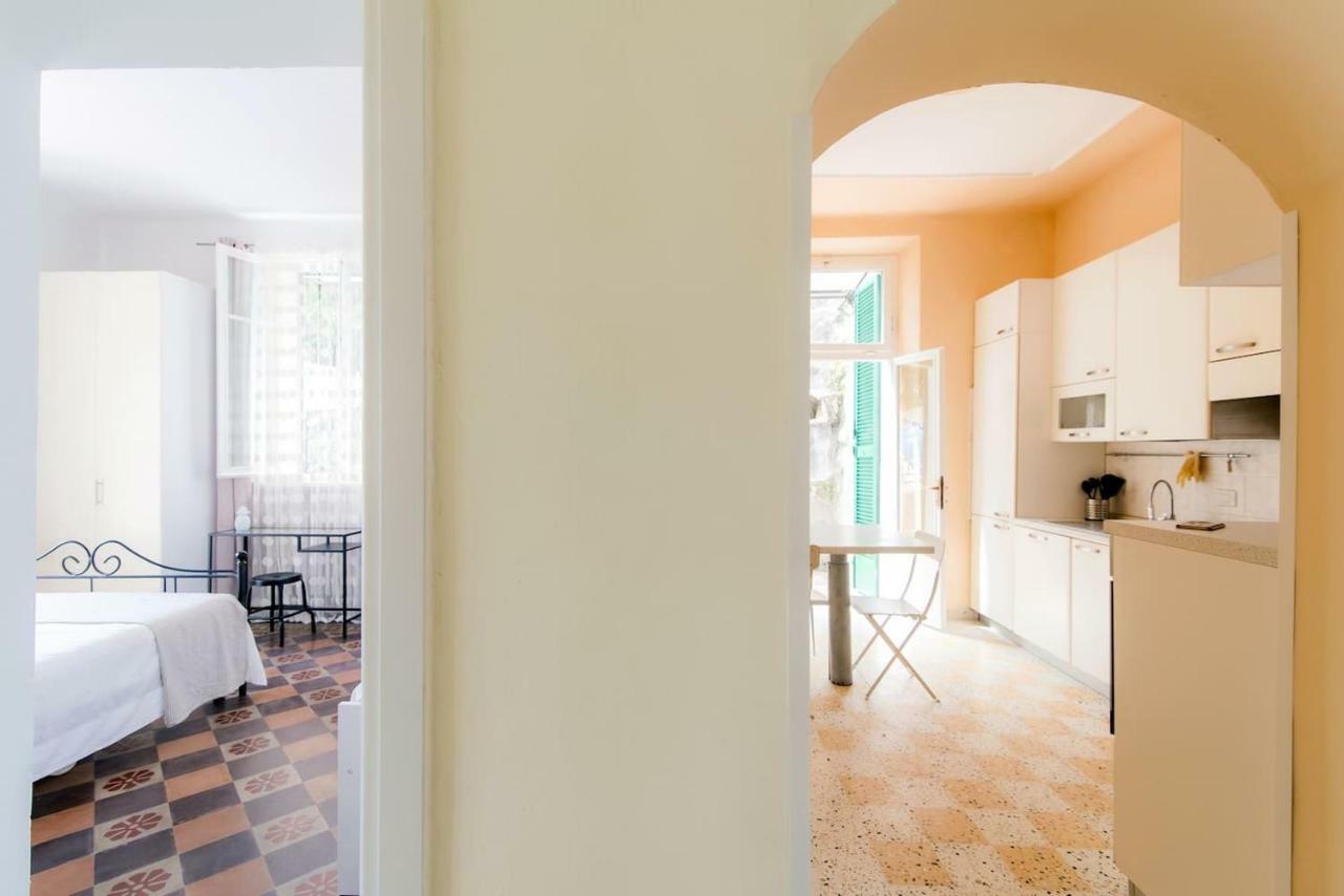 Maison Peltrera โกโม ภายนอก รูปภาพ